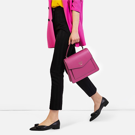 Женские классические сумки DKNY