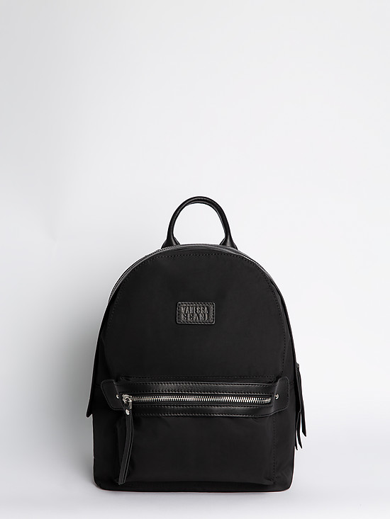 Черный вместительный рюкзак из нейлона с кожаными вставками  Vanessa Scani