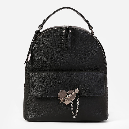 Небольшой черный кожаный рюкзак с декором в форме сердца  Eleganzza